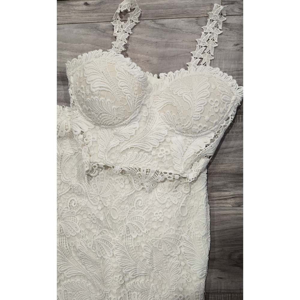 White Lace Skirt Top Set
